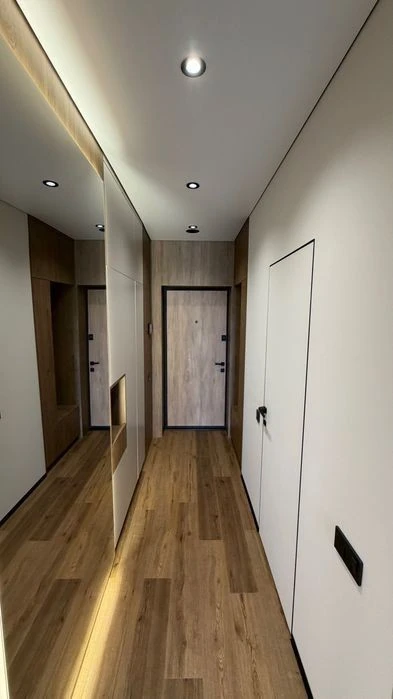 БЕЗ % ВЛАСНИК! 77 м² 3-кімнатна квартира, дизайнерський ремо