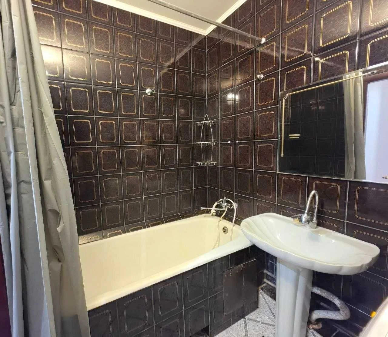 Spacious 3-bedroom apartment in Pecersk, 77 sq m