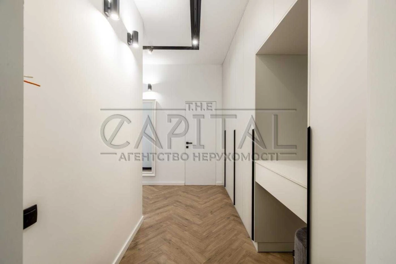Продаж видової квартири 100 м² в ЖК Chicago Central House |