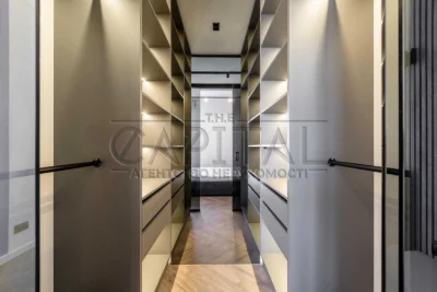 Продаж видової квартири 100 м² в ЖК Chicago Central House |
