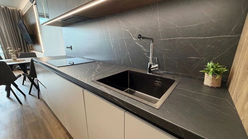 БЕЗ % ВЛАСНИК! 77 м² 3-кімнатна квартира, дизайнерський ремо