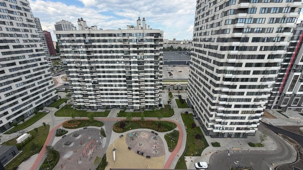 БЕЗ % ВЛАСНИК! 77 м² 3-кімнатна квартира, дизайнерський ремо