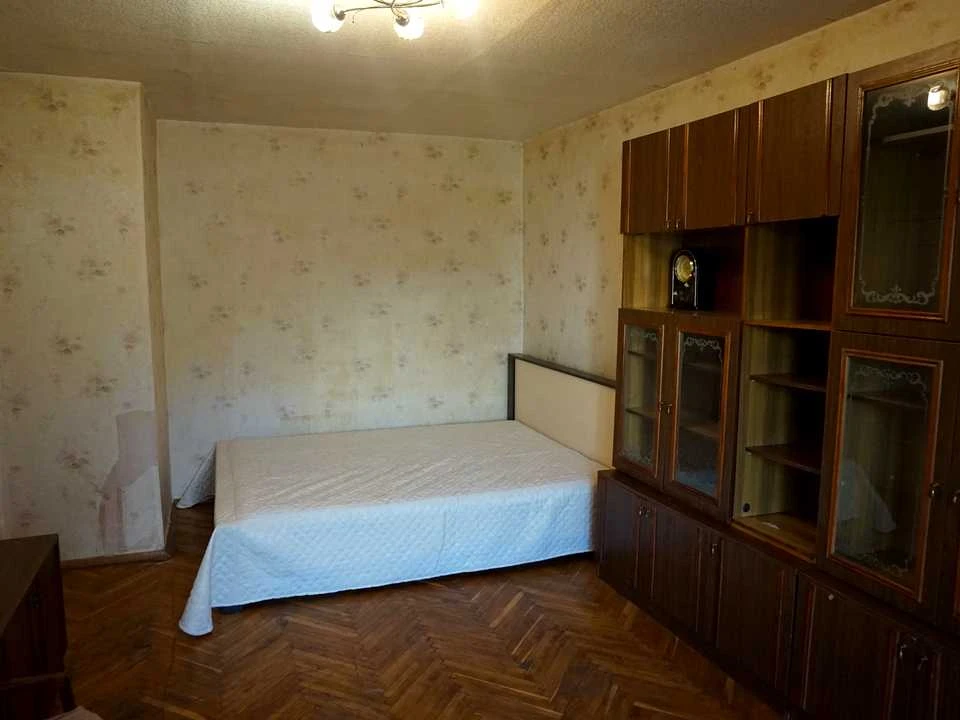 Квартира. Київ, Саперне Поле вул.