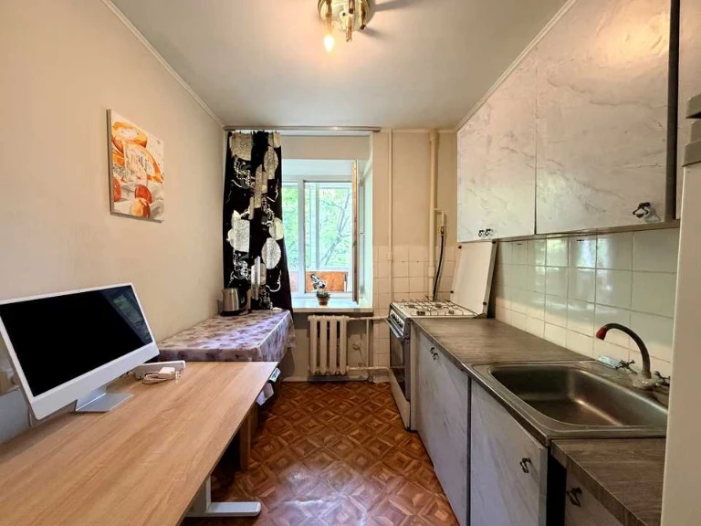 Apartment. Klovsky Uzviz, Kyiv