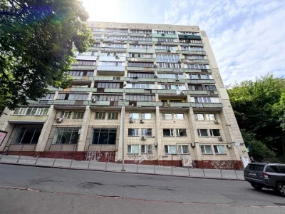 Квартира. Київ, Кловський проспект