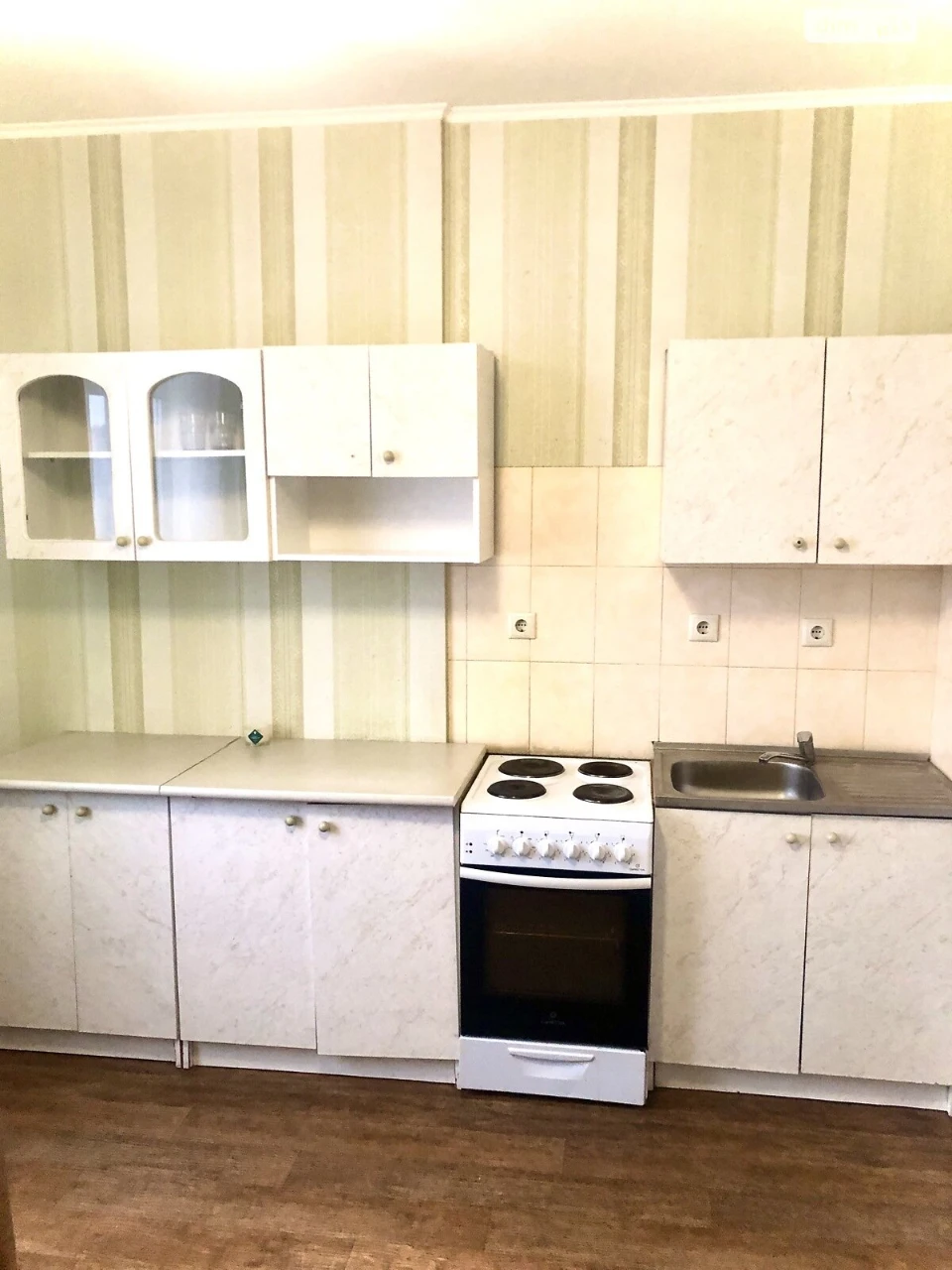 Long-Term Rental Apartment, Pospil