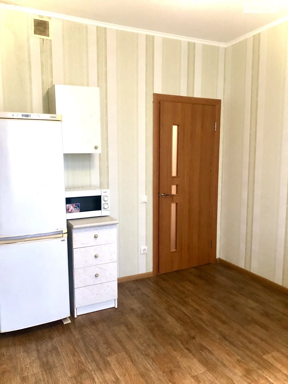 Long-Term Rental Apartment, Pospil