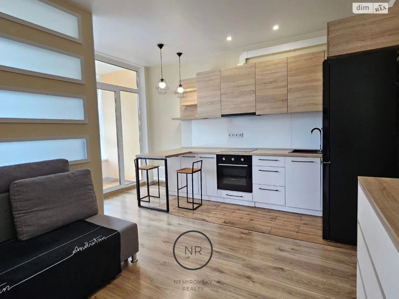 Long-Term Rental Apartment, Social City