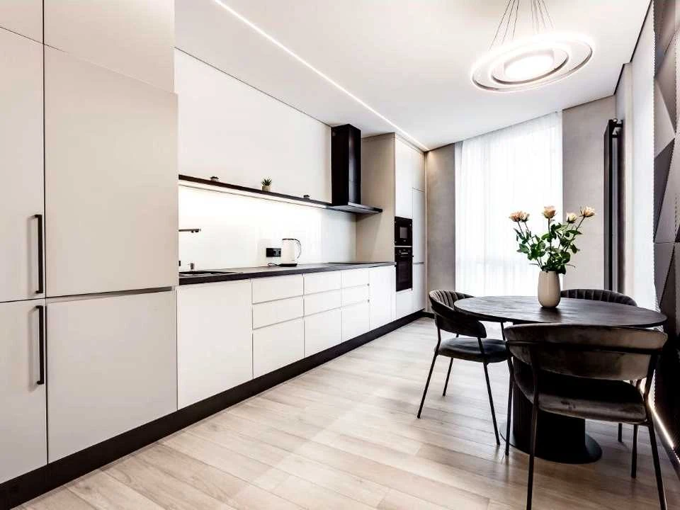 Apartment. Volodymyr Chernobylova Avenue, Lviv