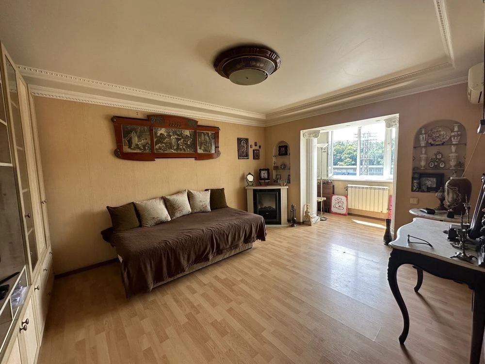 Sale of a 1-bedroom apartment at Kyivrska 126/2, Podilsky district