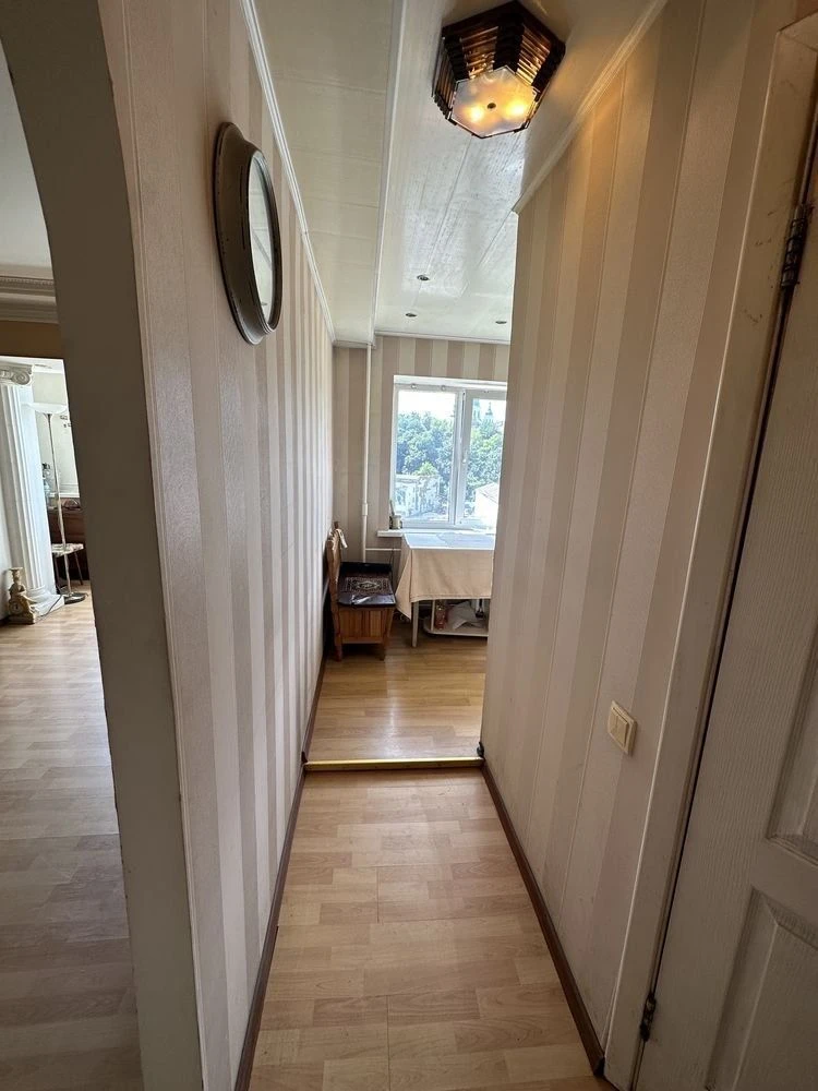 Sale of a 1-bedroom apartment at Kyivrska 126/2, Podilsky district