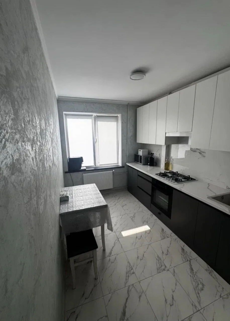 For Sale: 3-Bedroom Apartment in Krosnya