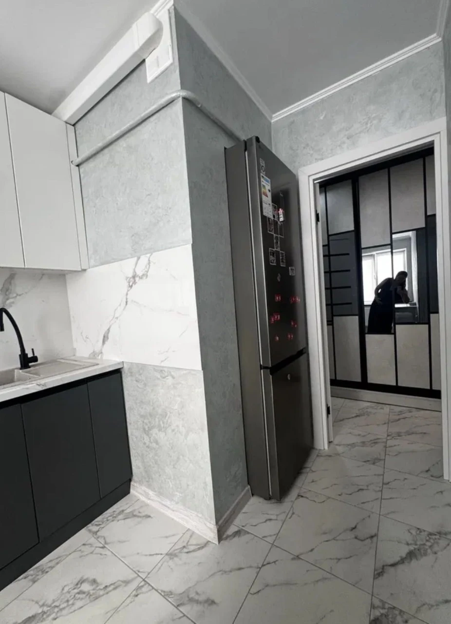 For Sale: 3-Bedroom Apartment in Krosnya