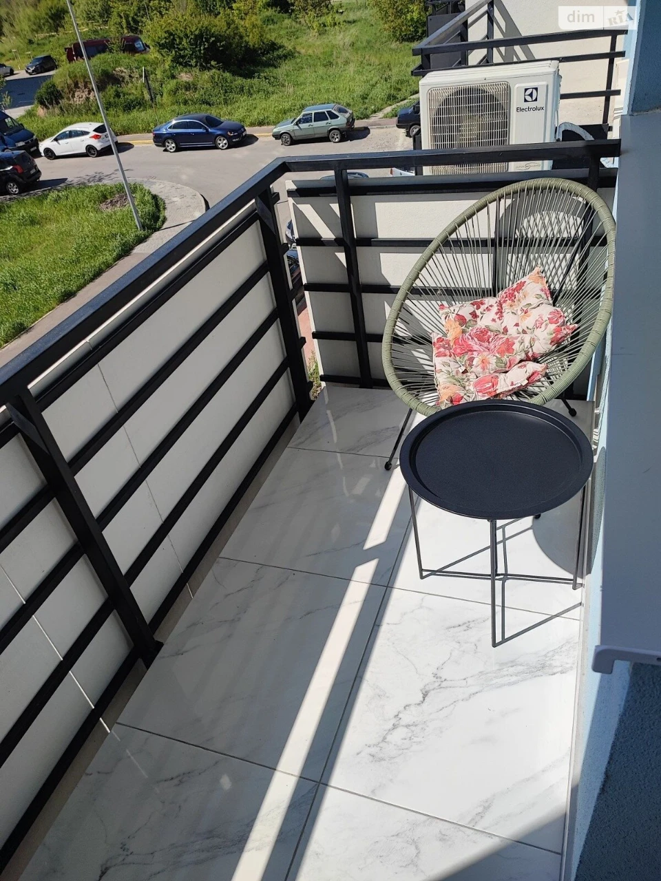 Long-Term Rental Apartment in Holosko
