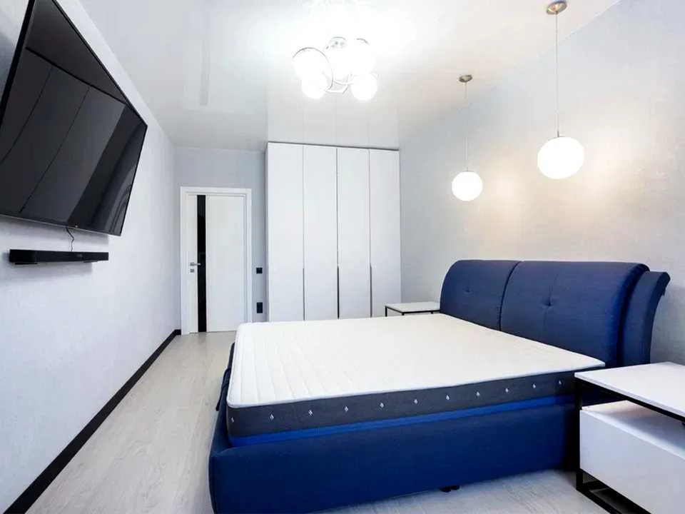 Apartment. Yasynuvat Street, Kyiv