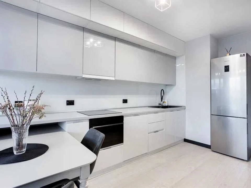 Apartment. Yasynuvat Street, Kyiv