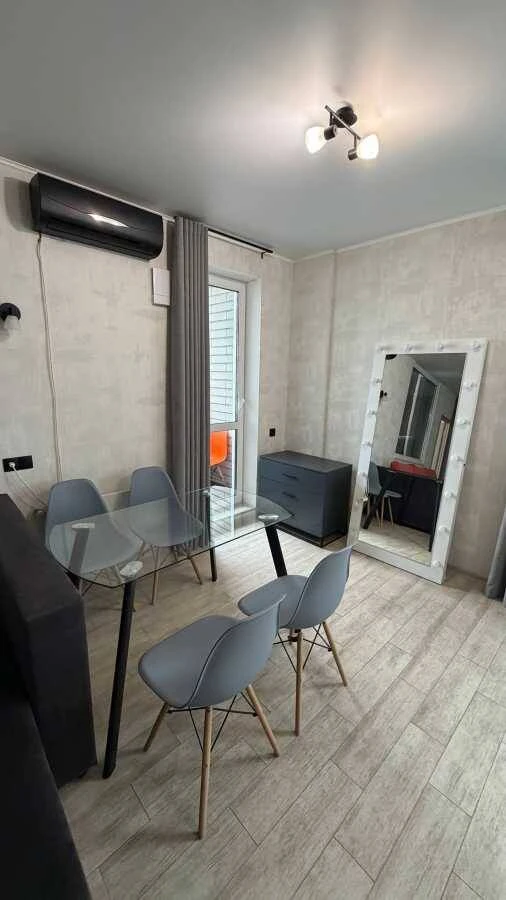 Long-term rental: 2-room apartment for rent in Kyiv, Obolon, Marshala Mali