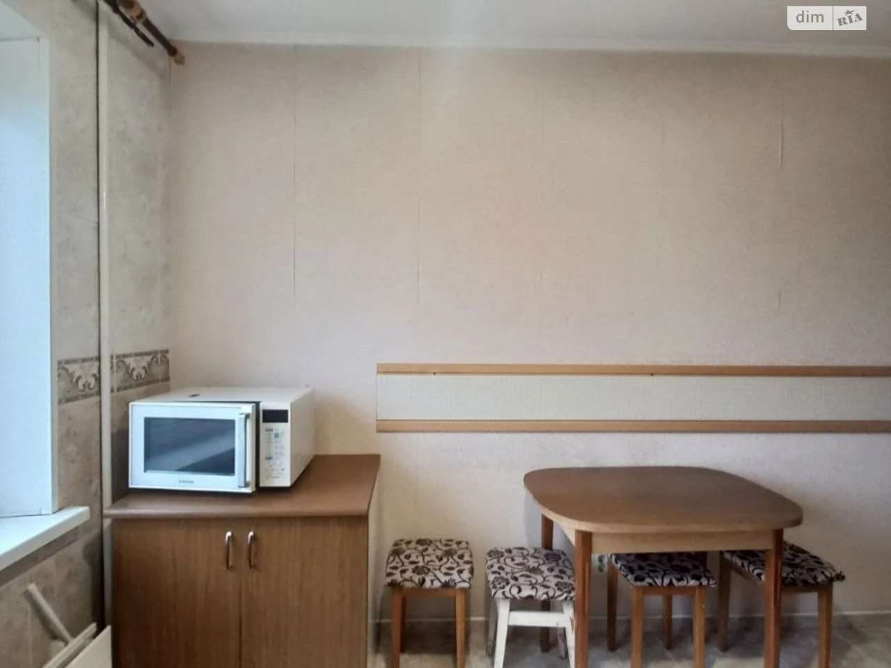 Long Term Rental Apartment, Obolyné