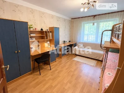 Продається 2-кімнатна квартира 54,2 кв. м на вул. Автозаводська • ID 350