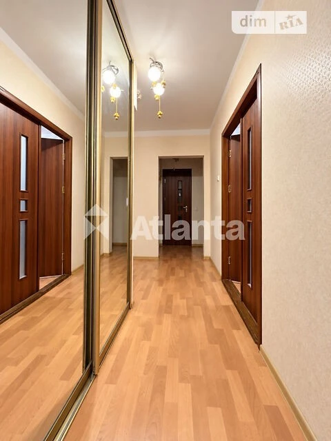Продається 2-кімнатна квартира 54,2 кв. м на вул. Автозаводська • ID 350