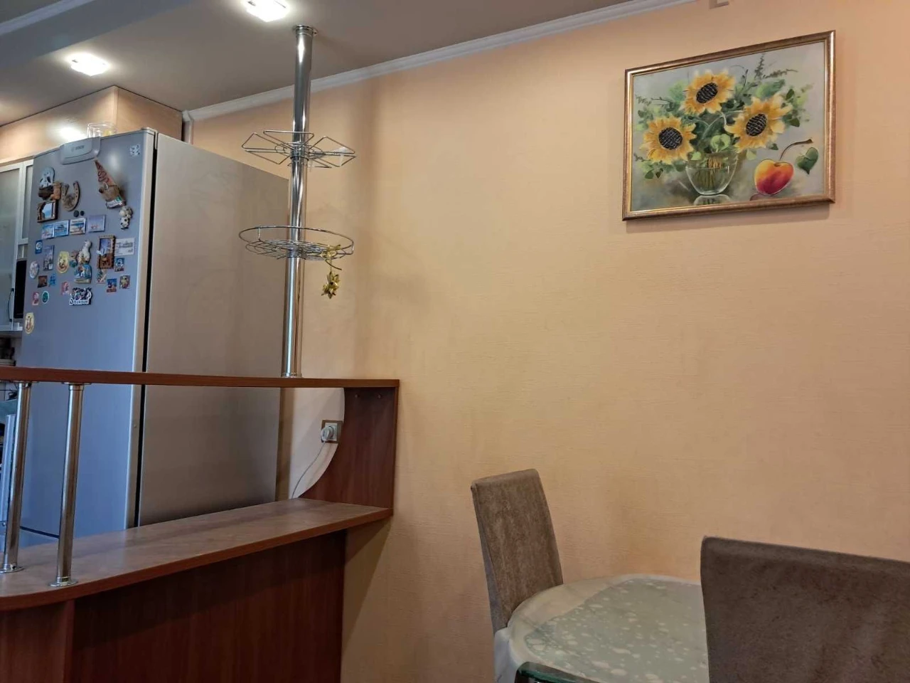 For Sale: 3-room apartment on ul. Avtozavodskaya, Kommunarsky district