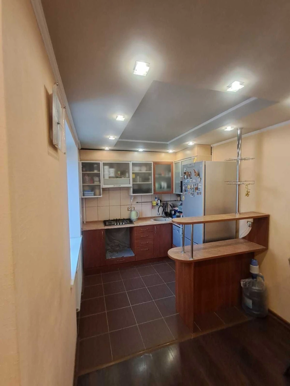 For Sale: 3-room apartment on ul. Avtozavodskaya, Kommunarsky district