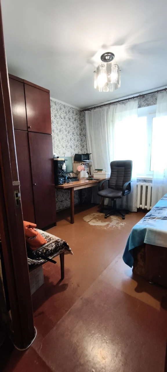 Продажа 3-комнатной квартиры в Замости, второй этаж