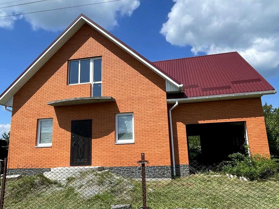 House. Zhytomyr, Myru prospect.