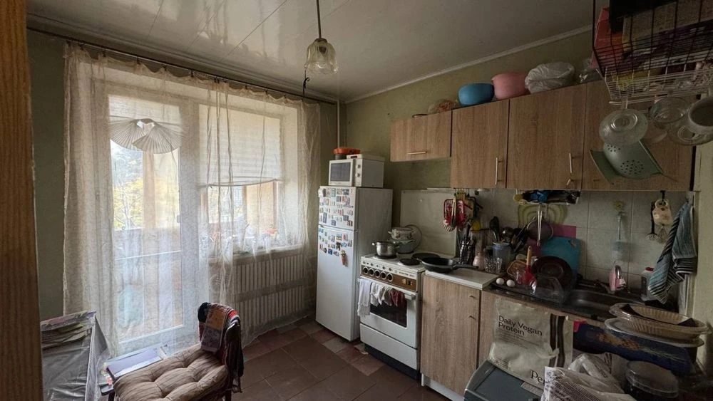 Продається 1-кімнатна квартира 35,5 м2, будинок "Красный Камень"
