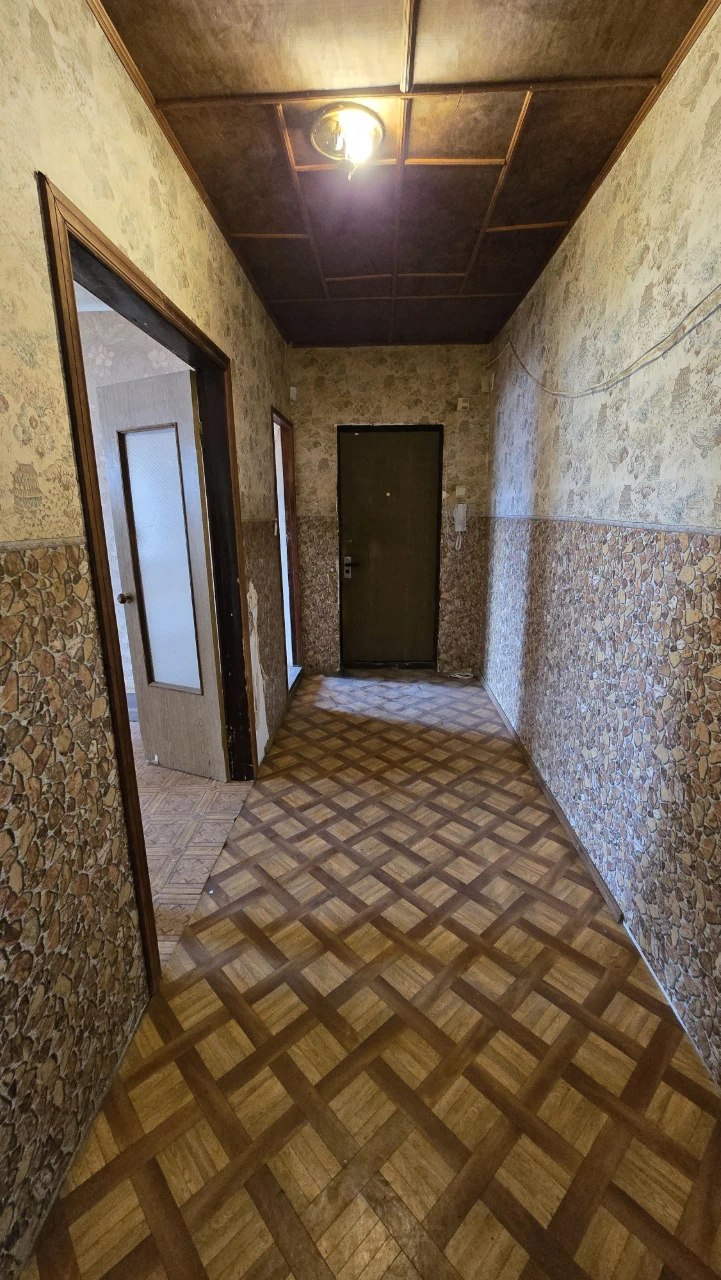 3-bedroom apartment in Breusa - Cheremushki