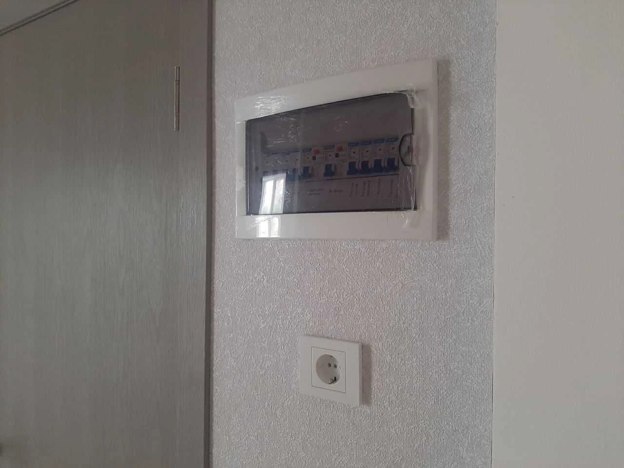 0% commission. RENOVATED. 40 sq m. 3rd floor. Одеſsian Traditions on Glushko.