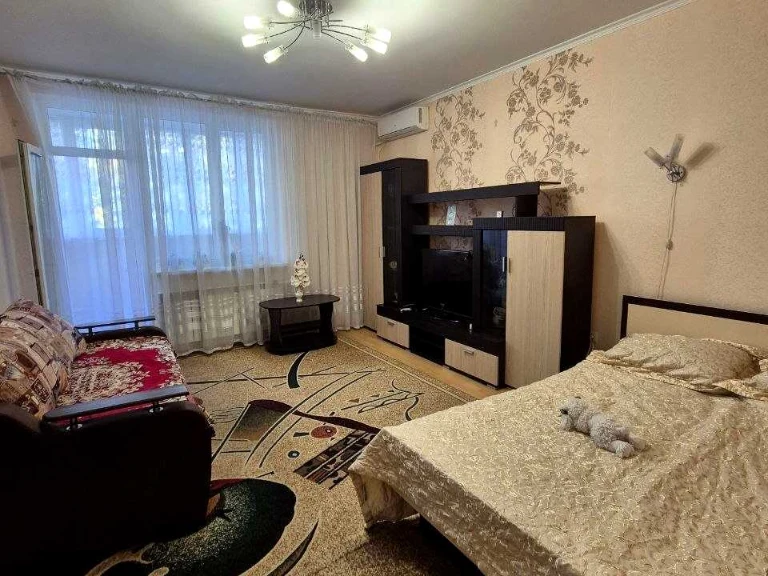 Apartment. Odessa, Semen Pal'ya st.