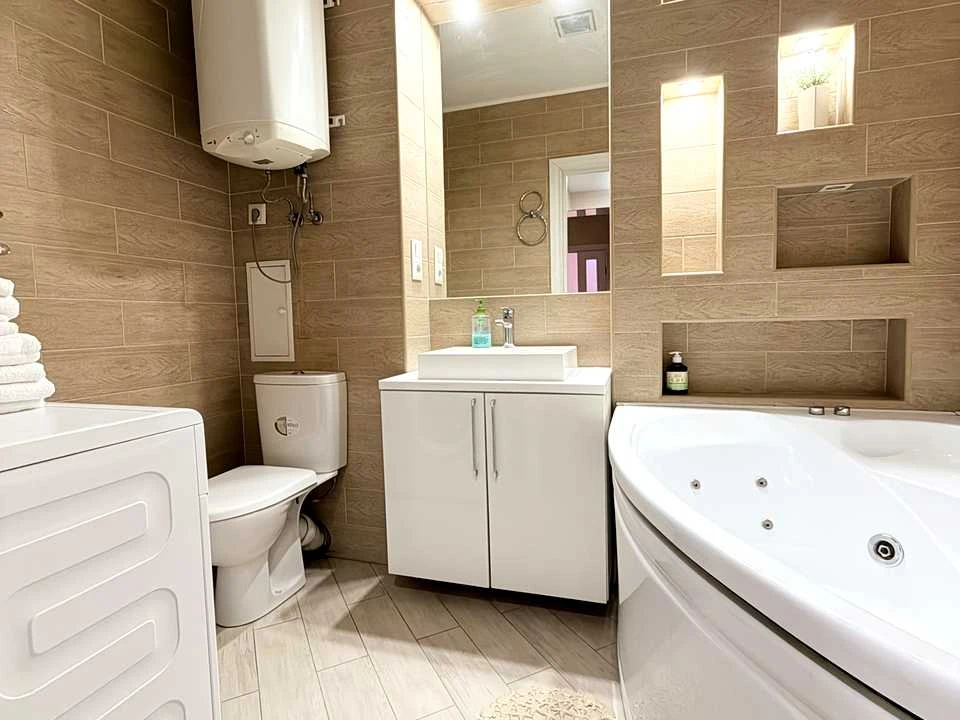 Квартира. Київ, вулиця Богдана Хмельницького