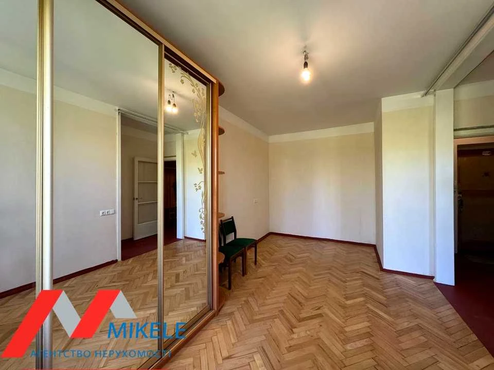 Apartment. Yerevan Street, Kyiv
