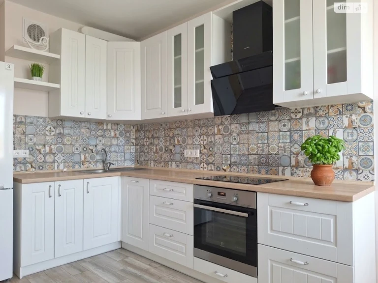 Long-Term Rental Apartment, Pozniaky