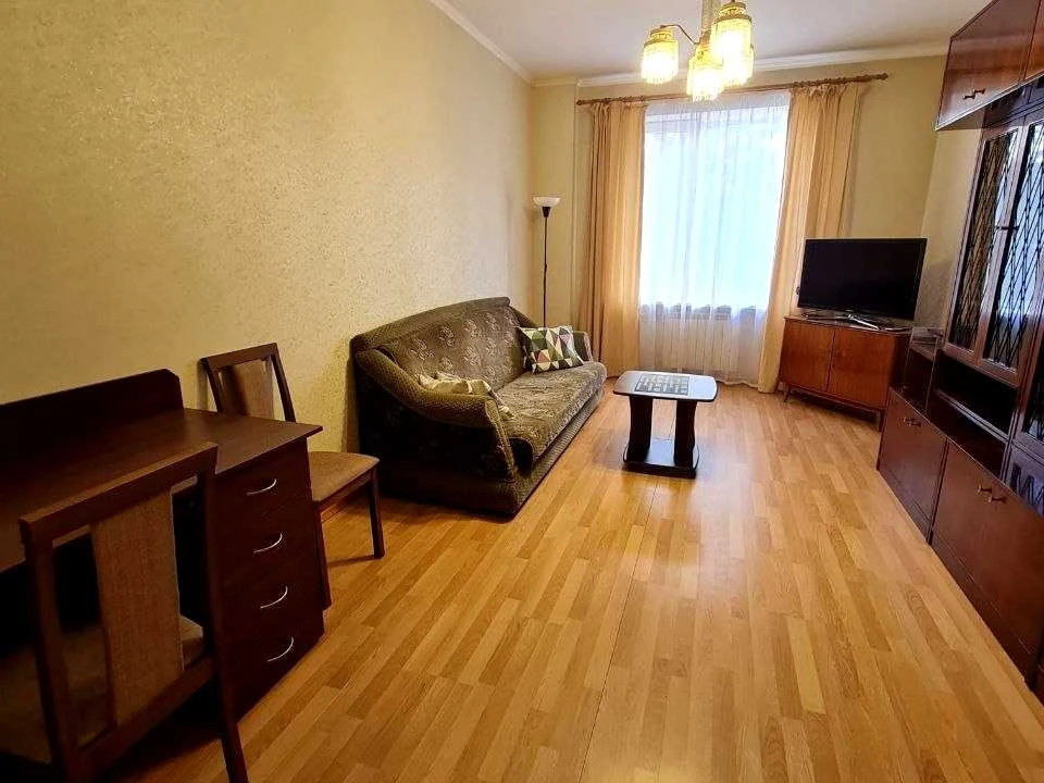 Квартира. Київ, Васильківська вулиця