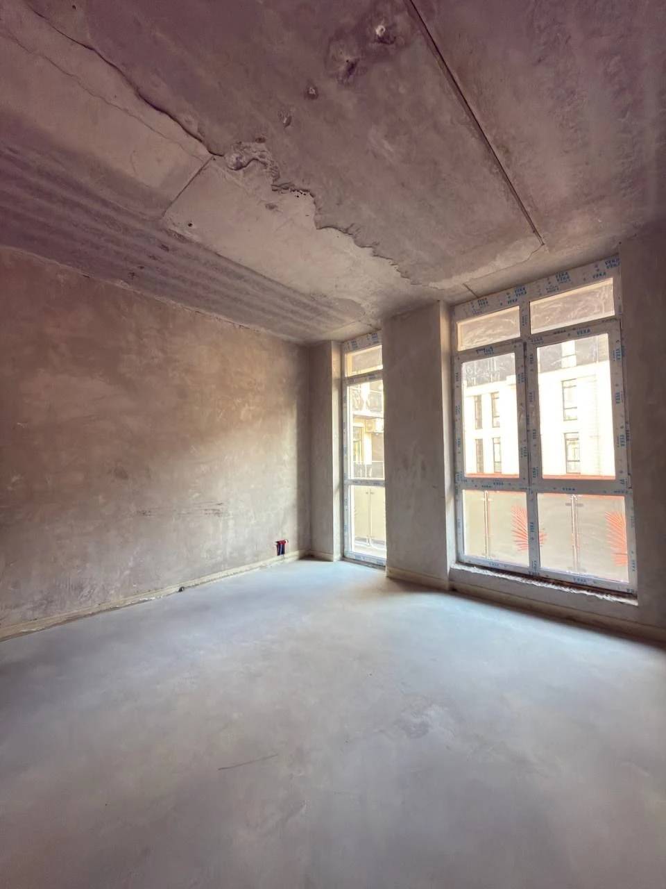 Sale of a spacious 1-bedroom apartment in a new building on Chuprynka Street