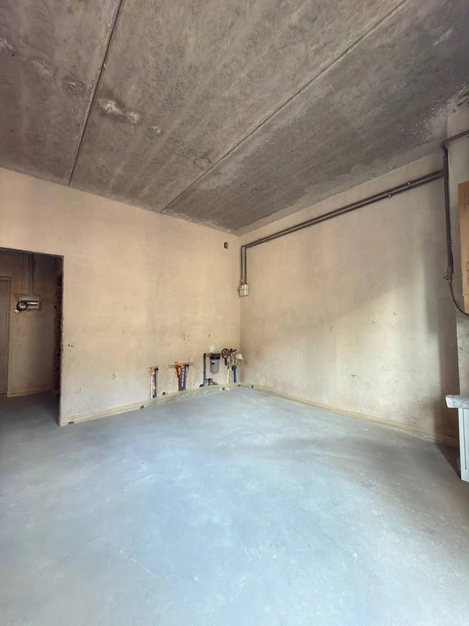 Sale of a spacious 1-bedroom apartment in a new building on Chuprynka Street