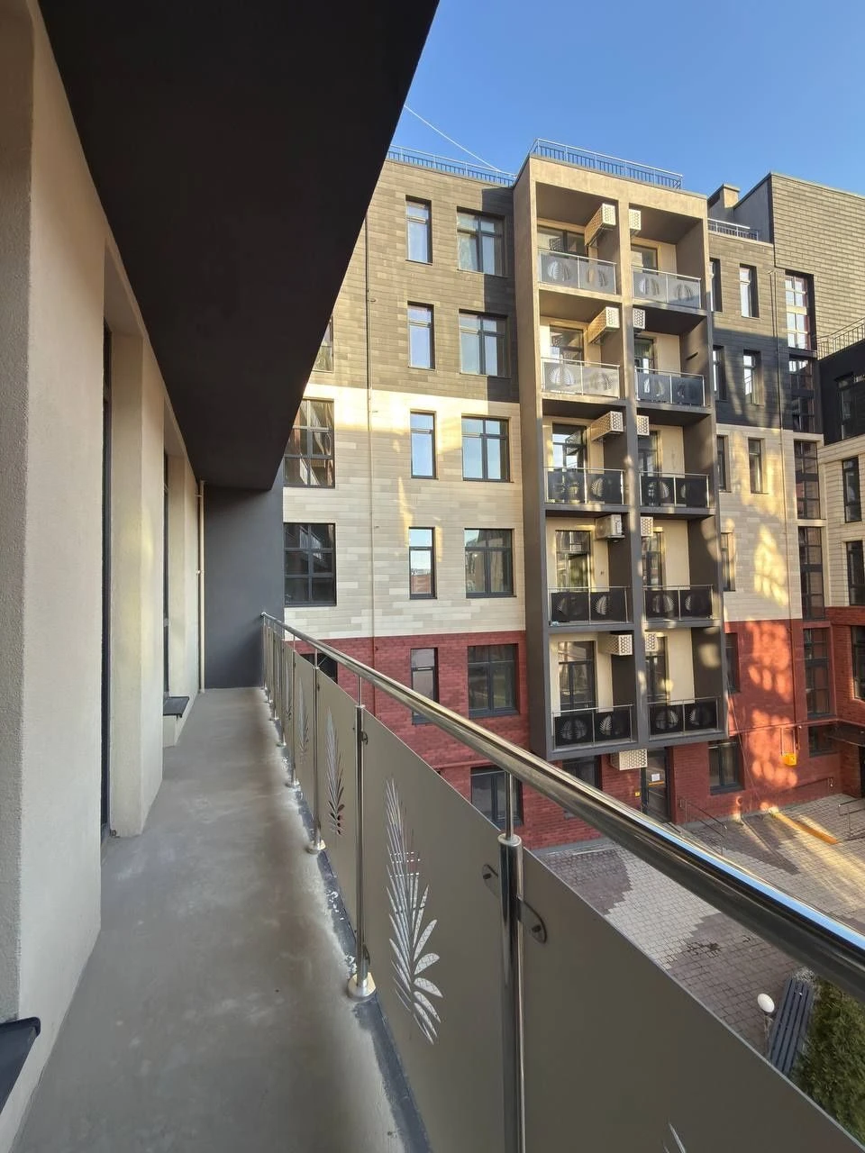 Sale of a spacious 1-bedroom apartment in a new building on Chuprynka Street