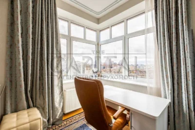 Продажа 3-комнатной квартиры на Печерске | 118,3 м² | 2 паркоместа