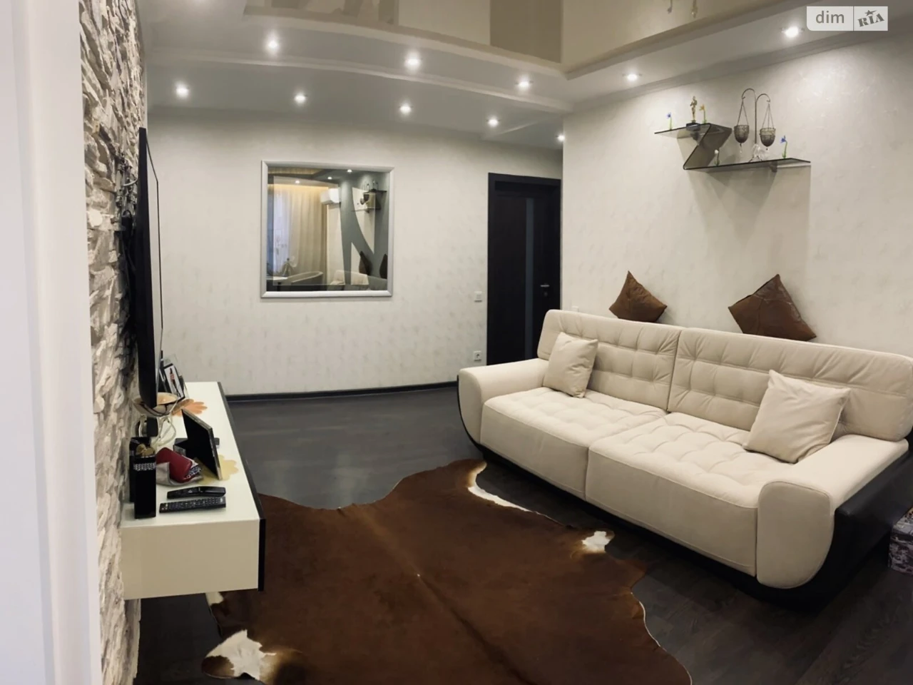 Продажа квартиры в 522-м микрорайоне