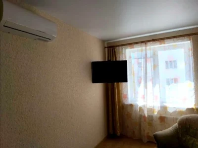 Оренда квартири 1-кімн. 42 м² 8/9 пов.