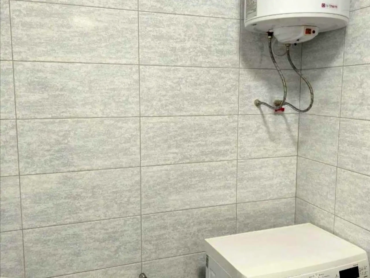 Оренда квартири 1-кімн. 42 м² 8/9 пов.