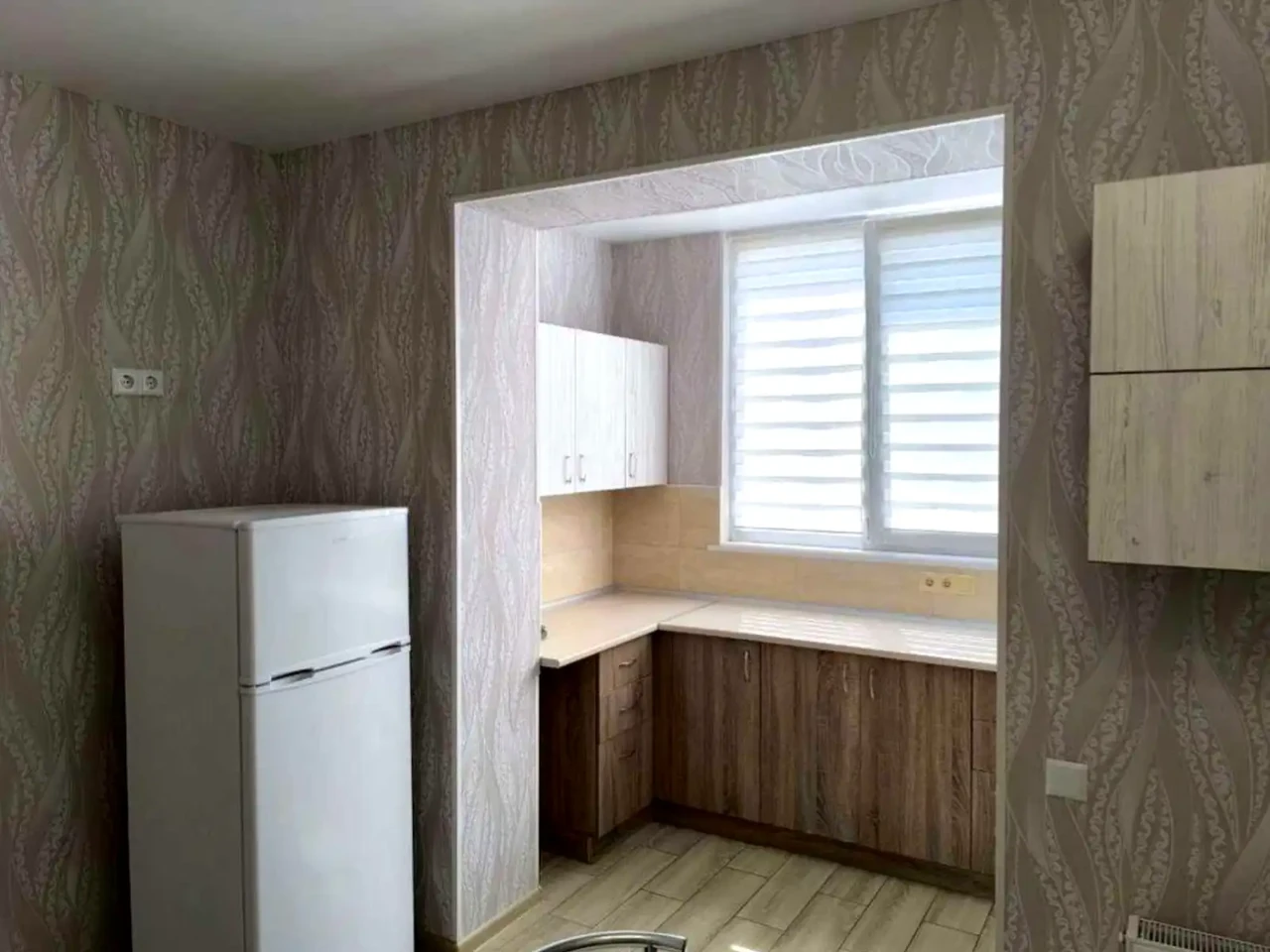 Оренда квартири 1-кімн. 42 м² 8/9 пов.