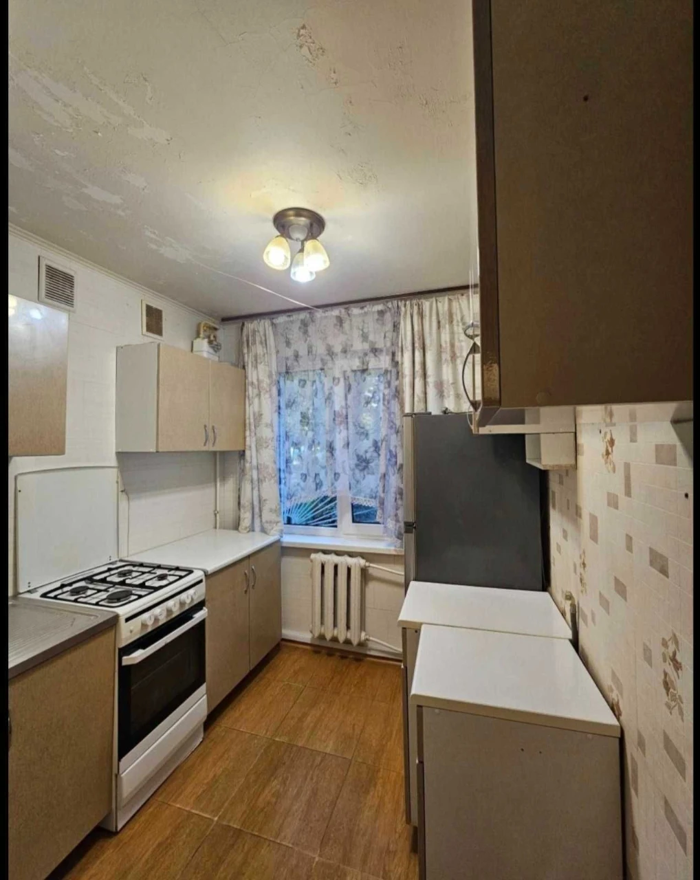 Three-bedroom apartment, Queen Street