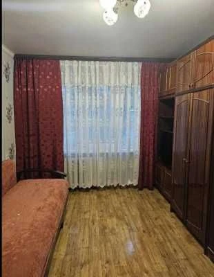 Three-bedroom apartment, Queen Street