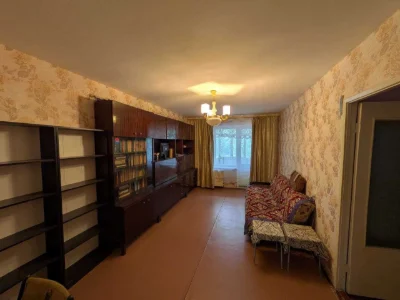 Продається 3-кімнатна квартира, Шевченківський район