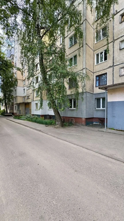 Продається 2-кімнатна квартира в районі ремонту