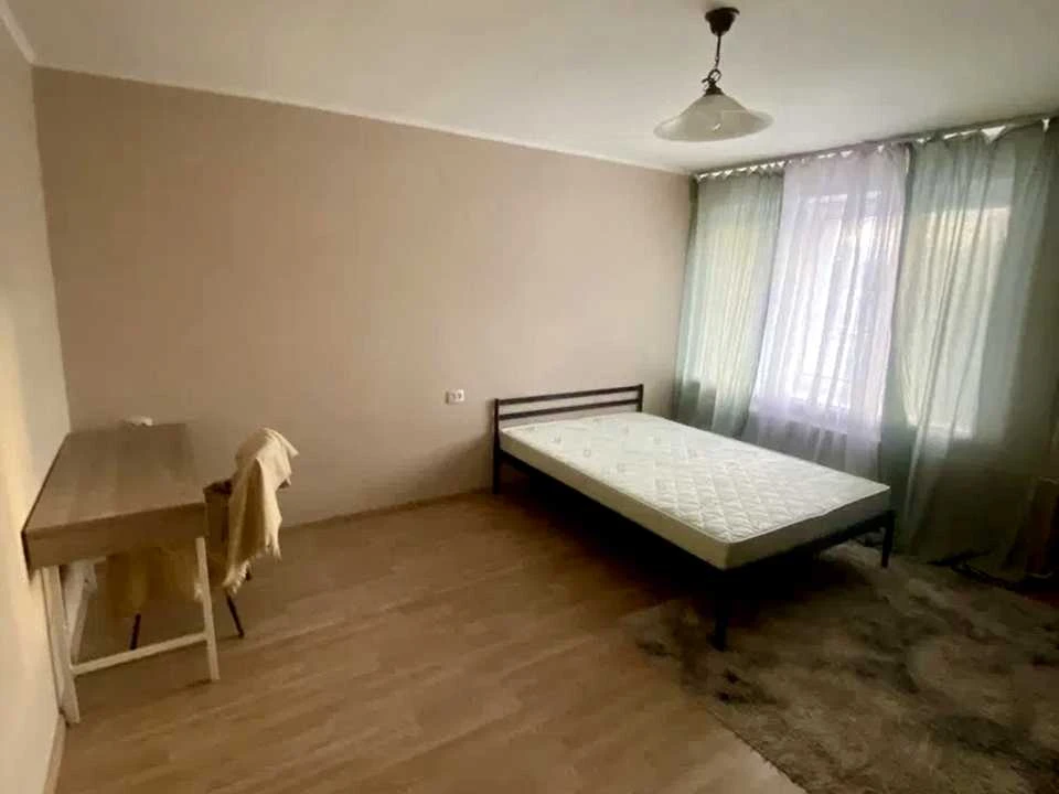 Apartment. Antonovicha st., Kyiv