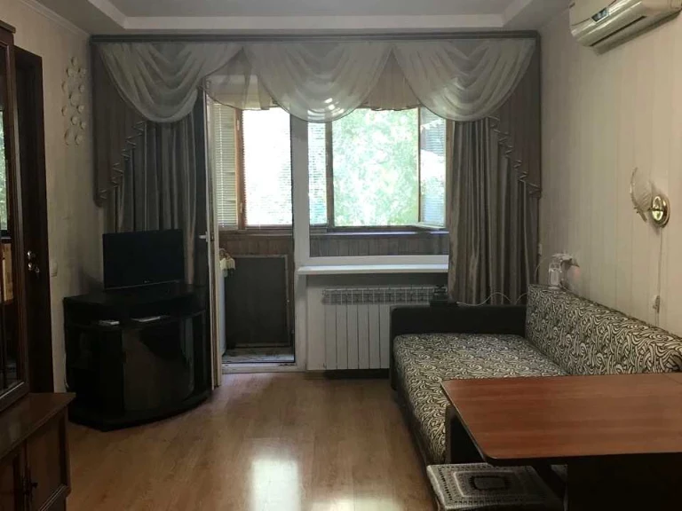 Квартира. Киев, Оленевская ул.